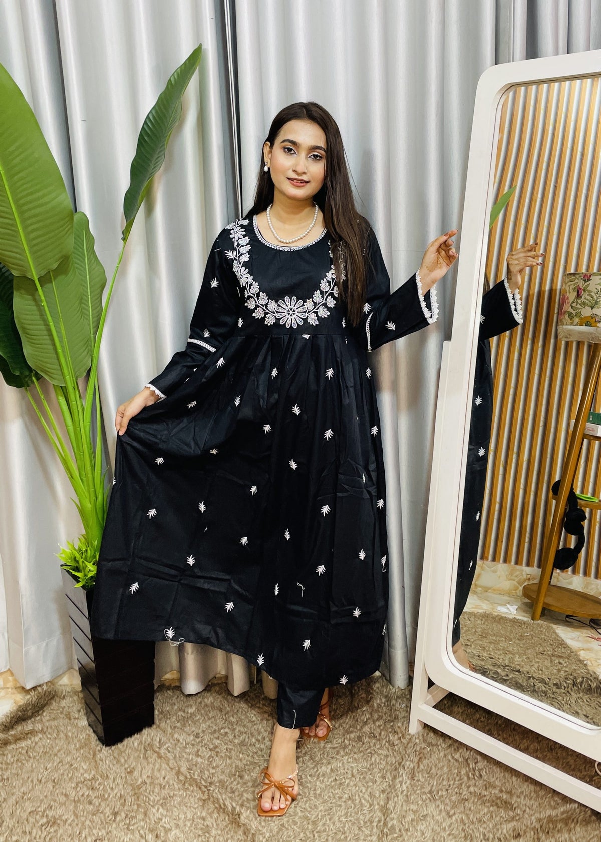 lilen anarkali
