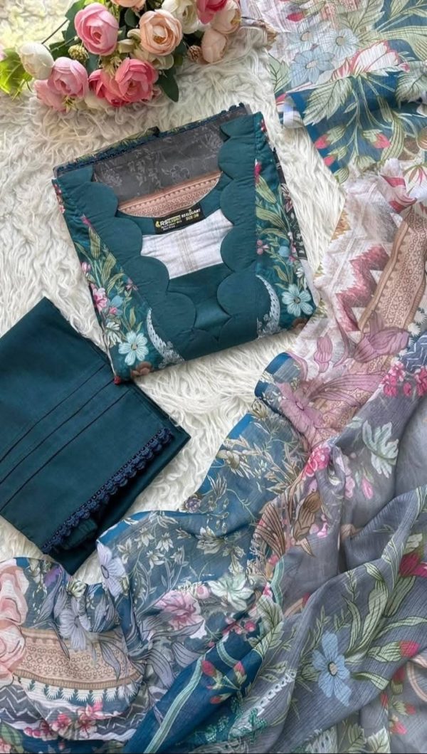 Pakistani inspired premium lawn - Image 2